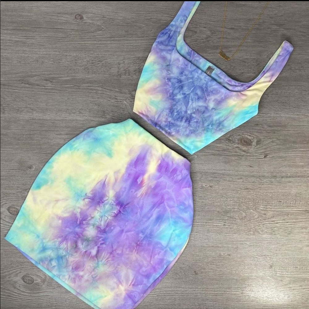TYE DYE SKIRT SET